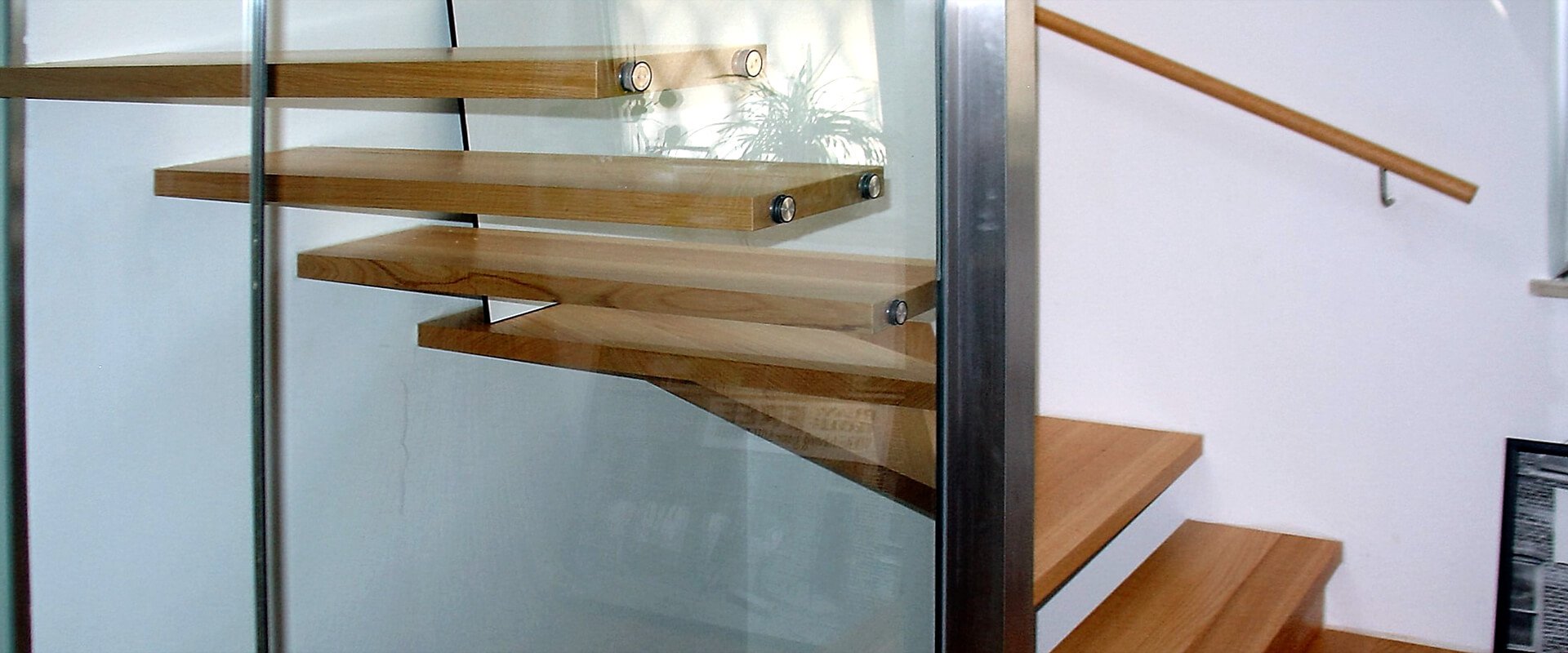 holz glas inox treppe